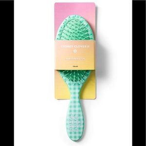STONEY CLOVER LANE x TARGET DETANGLING HAIR BRUSH